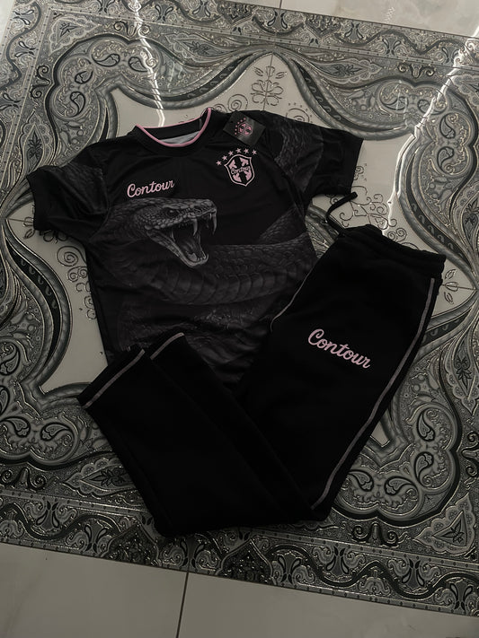 Ultra Veńom jersey X Ultra Rosè trousers